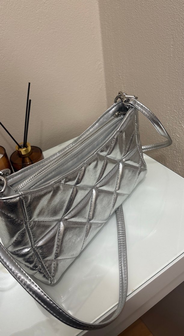 Gri Zincir Detaylı Kadın Çanta - Görsel 5
