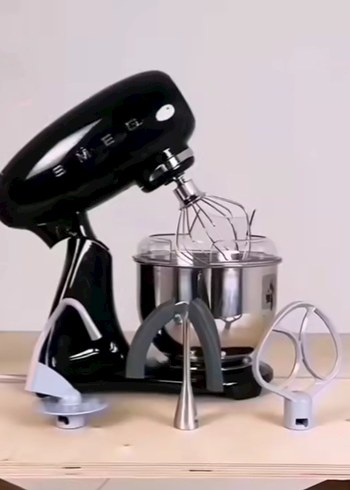 Smeg Retro siyah mutfak şefi sıfır kutulu yeni ürün - Görsel 4