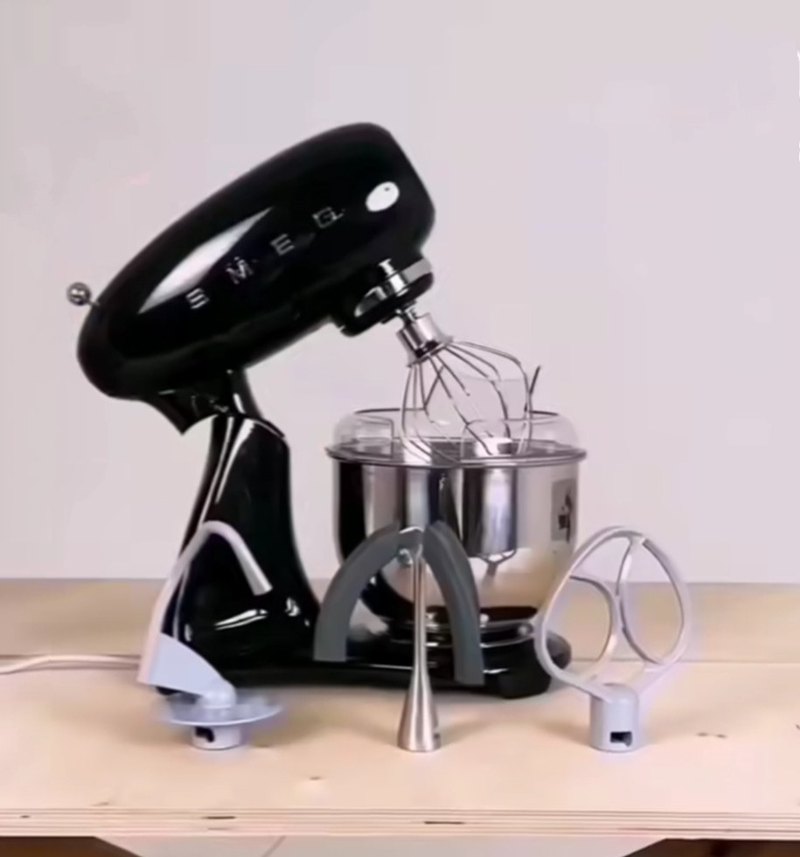 Smeg Retro siyah mutfak şefi sıfır kutulu yeni ürün - Görsel 4