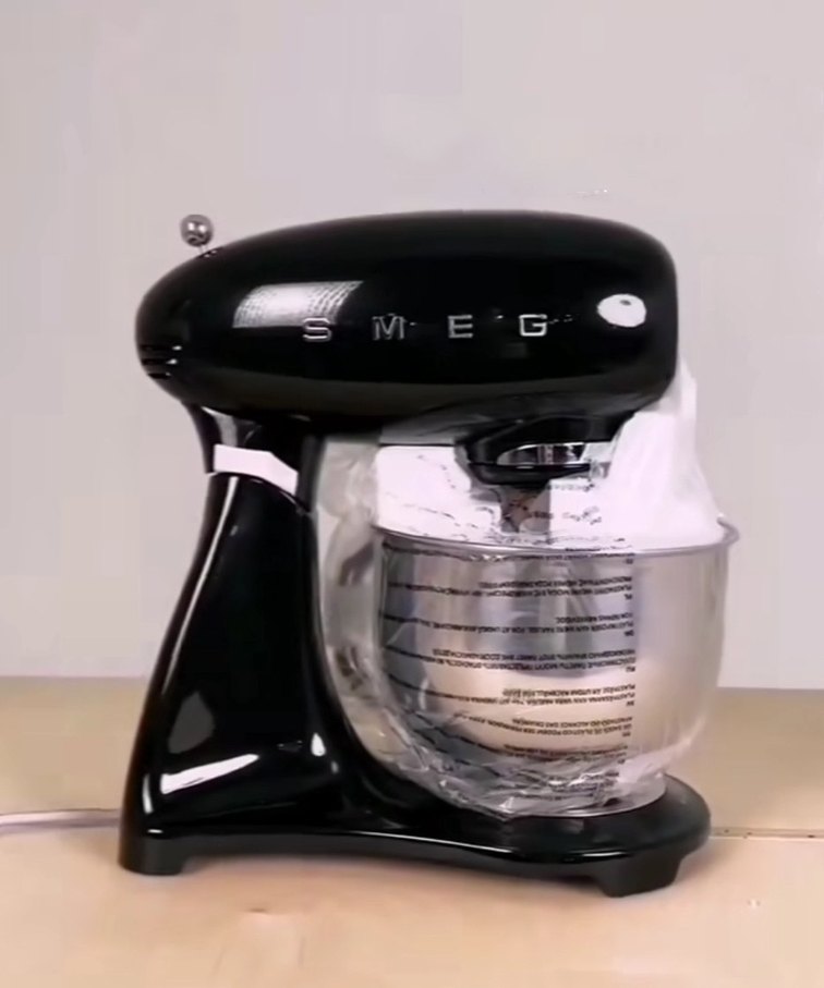 Smeg Retro siyah mutfak şefi sıfır kutulu yeni ürün - Görsel 5
