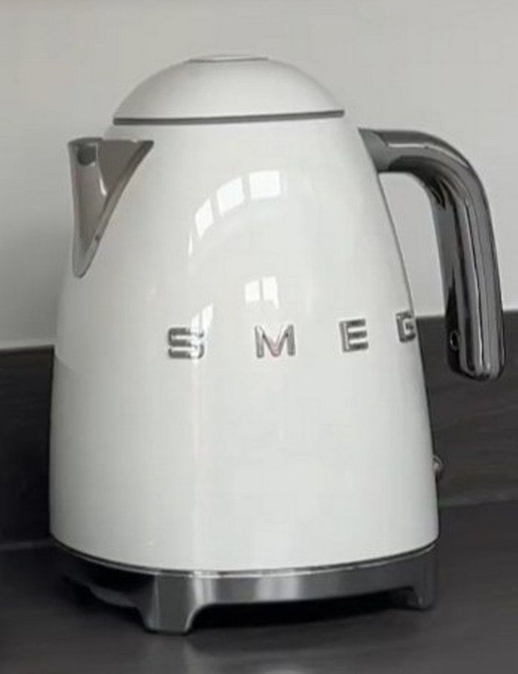 SMEG Kettle sıfır kutulu yeni ürün - Görsel 5