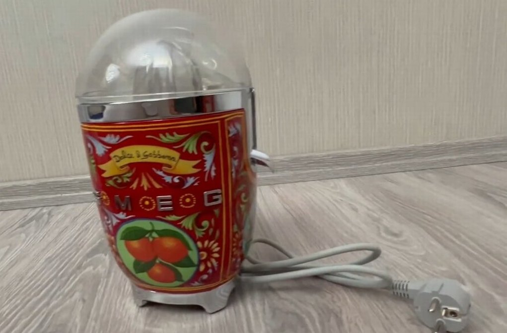 SMEG Dolce&Gabbana Tasarımlı Narenciye Sıkacağı Sıfır Yeni ürün - Görsel 4