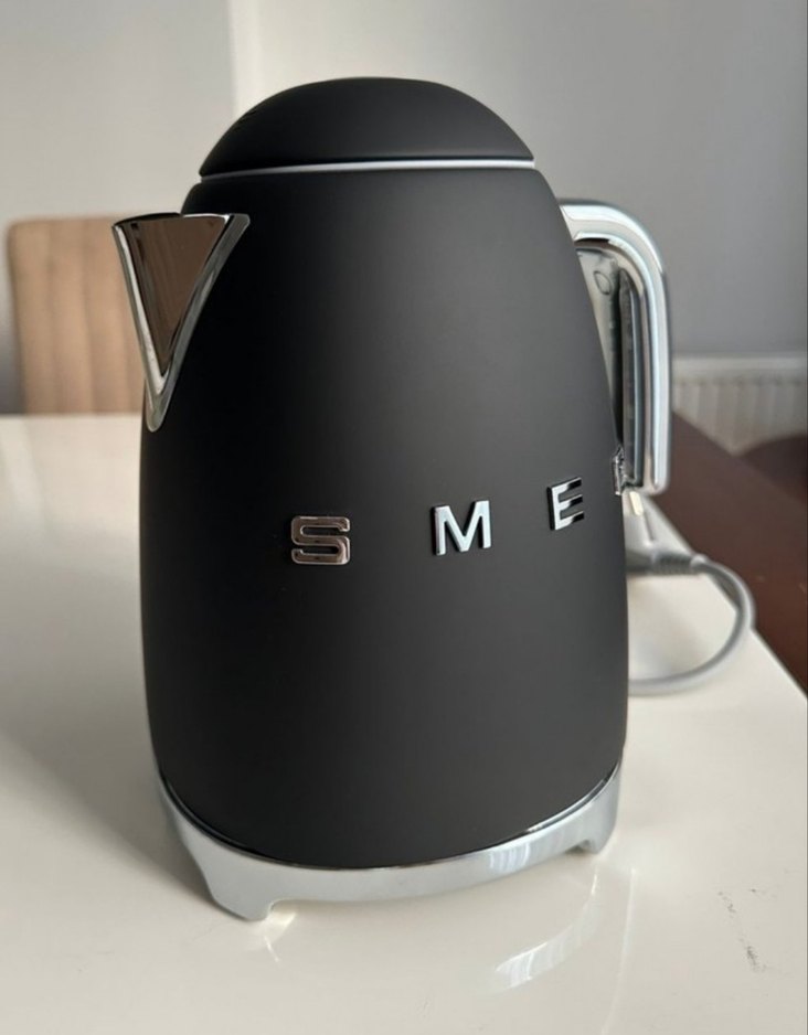 Smeg siyah kettle sıfır kutulu yeni ürün - Görsel 5