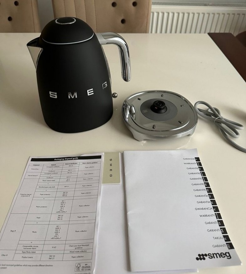Smeg siyah kettle sıfır kutulu yeni ürün - Görsel 4