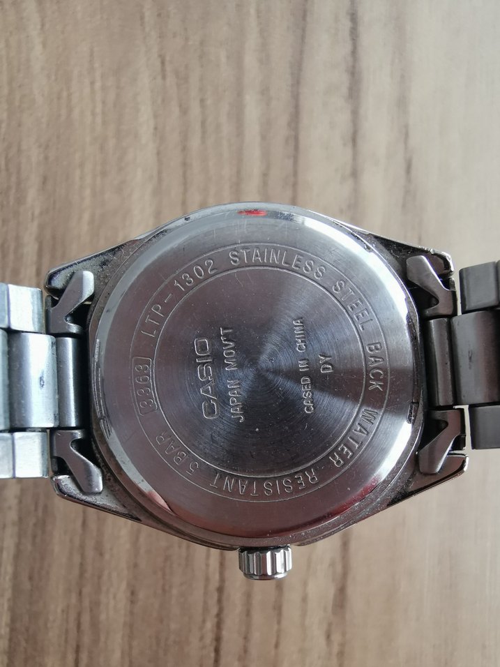 Gri Klasik Casio Kadın Kol Saati - Görsel 4