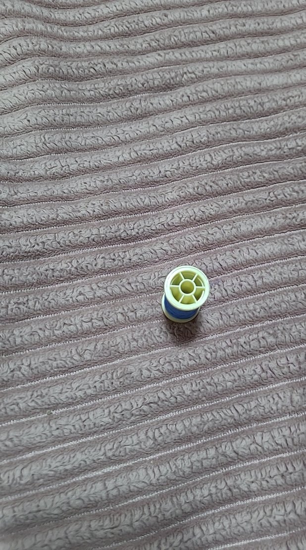 Mavi Dikiş İpliği - Görsel 3