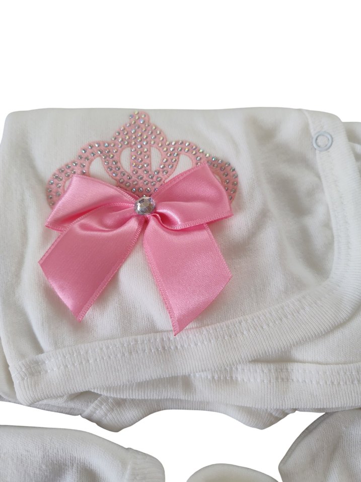 Beyaz Fiyonklu Bebek Hastane Çıkışı Seti - Görsel 3