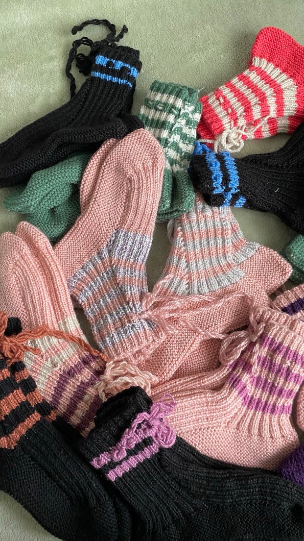 El örgüsü patik her renk mevcuttur - Görsel 3