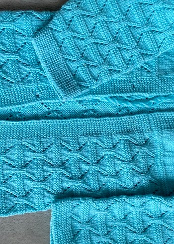 Mavi bebek hırkası el örgüsü - Görsel 2