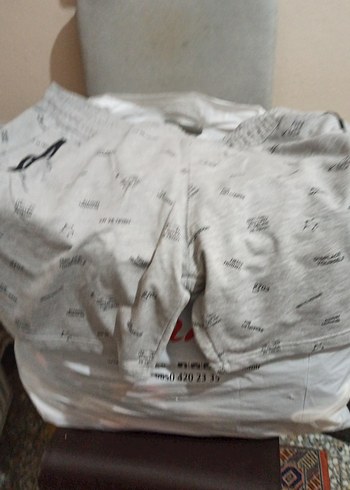 Gri Düğmeli Erkek Midi Şort Pijama - Görsel 3