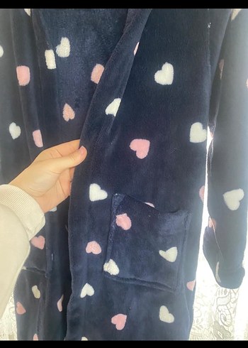 Kız Çocuk Lacivert Kalp Desenli Bornoz - Görsel 2