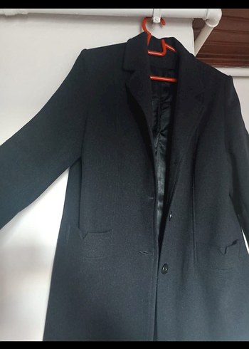 Siyah Düğmeli Uzun Kadın Kaban - Görsel 2