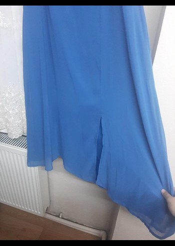 Mavi Uzun Drapeli Gece Elbisesi - Görsel 3