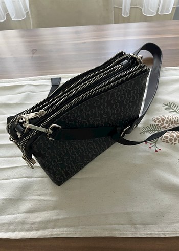 Siyah Deri Fermuarlı Kadın Çanta - Görsel 3