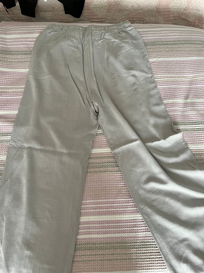 Stradivarius Gri Keten Pantolon - Görsel 2