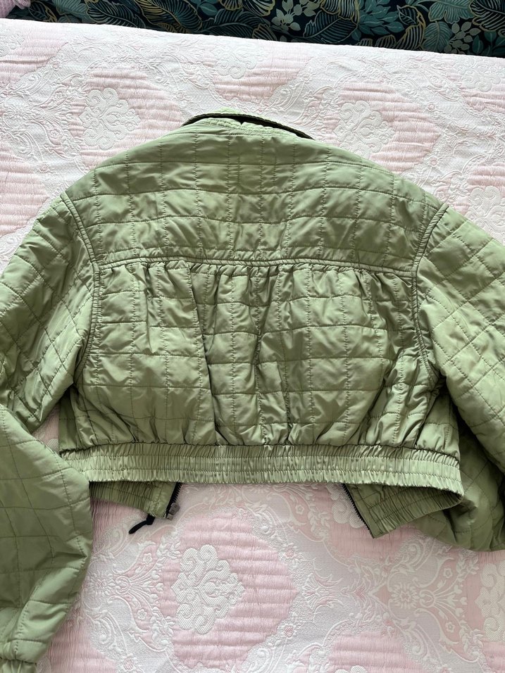 Bershka Yeşil Kısa Fermuarlı Kadın Ceket - Görsel 2