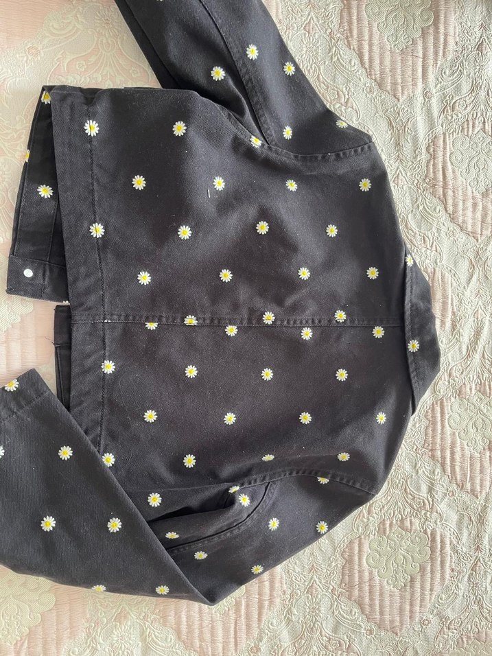 Bershka çiçekli ceket - Görsel 2