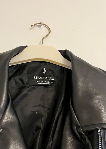 Stradivarius Kadın Siyah Deri Biker Ceket - Görsel 4