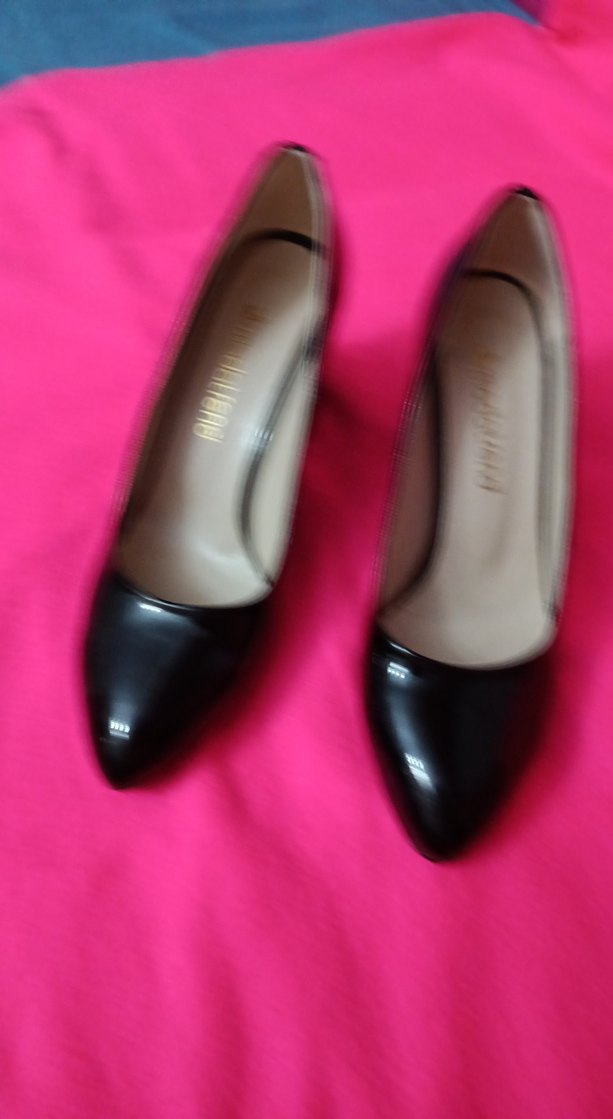 Siyah Parlak Stiletto Topuklu Kadın Ayakkabı - Görsel 4