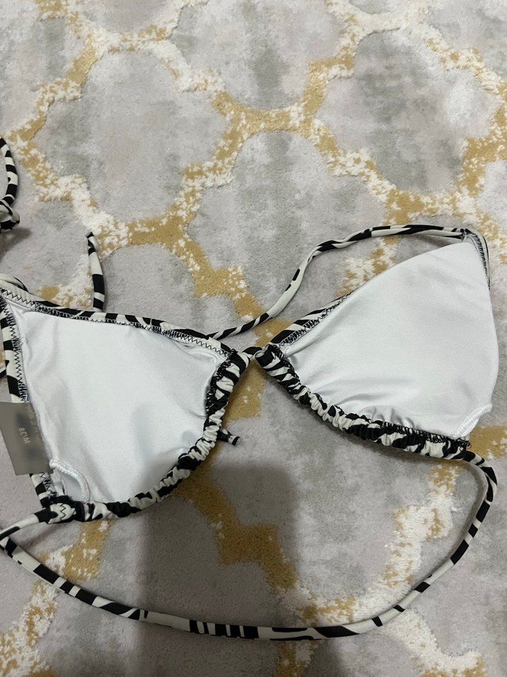 Zebra Desenli Fırfırlı Mini Bikini Üstü - Görsel 2