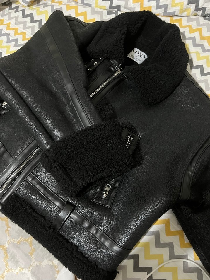 Siyah Deri Biker Ceket Fermuarlı - Görsel 2