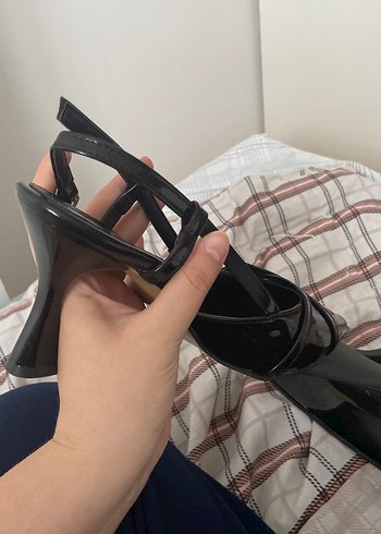 Siyah Tokalı Stiletto Topuklu Kadın Ayakkabı - Görsel 3