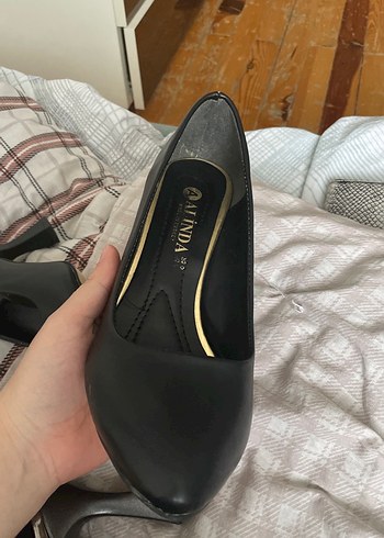 Klasik Siyah Tokalı Stiletto - Görsel 2