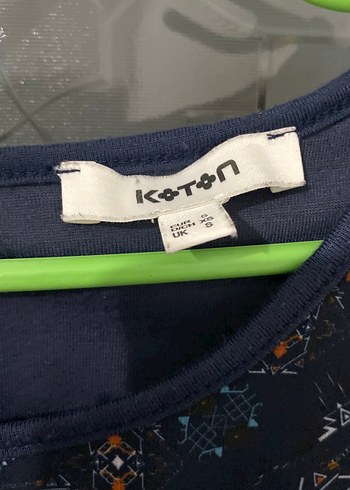 Kolsuz Desenli Lacivert Midi Elbise - Görsel 2