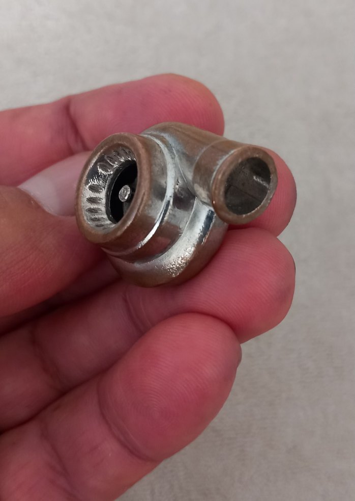 TURBO FORMUNDA METAL ANAHTARLIK KONDİSYON YÜKSEK KOLEKSİYONLUK — görsel 4/6
