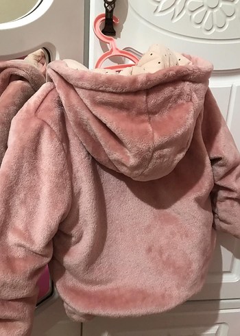 Kız Çocuk Pembe Kürklü Mont - Görsel 5
