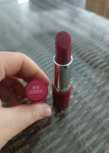 Deborah Milano Parlak Bordo Ruj 819 numara - Görsel 3