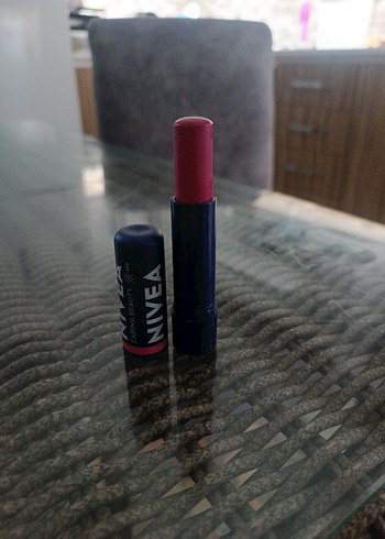Nivea Pembe Ruj Dudak ve Yanak ürünü - Görsel 2
