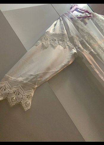 Saten Uzun Beyaz Nakışlı Bohem Kadın Sabahlık/ Kimono - Görsel 4
