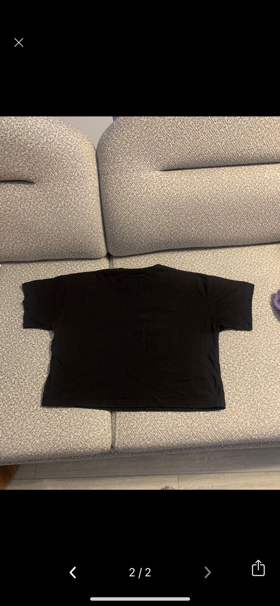 Crop Siyah Nakışlı Payetli Tişört - Görsel 2