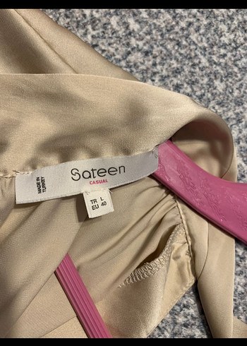 Sateen Marka Bej Parlak Kolsuz Yüksek Yaka Bluz - Görsel 4