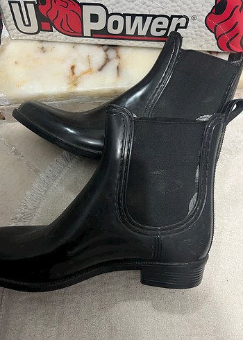 Siyah Rugan yağmur botu - Görsel 3