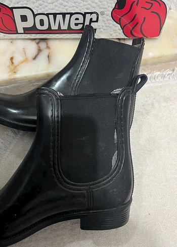 Siyah Rugan yağmur botu - Görsel 2