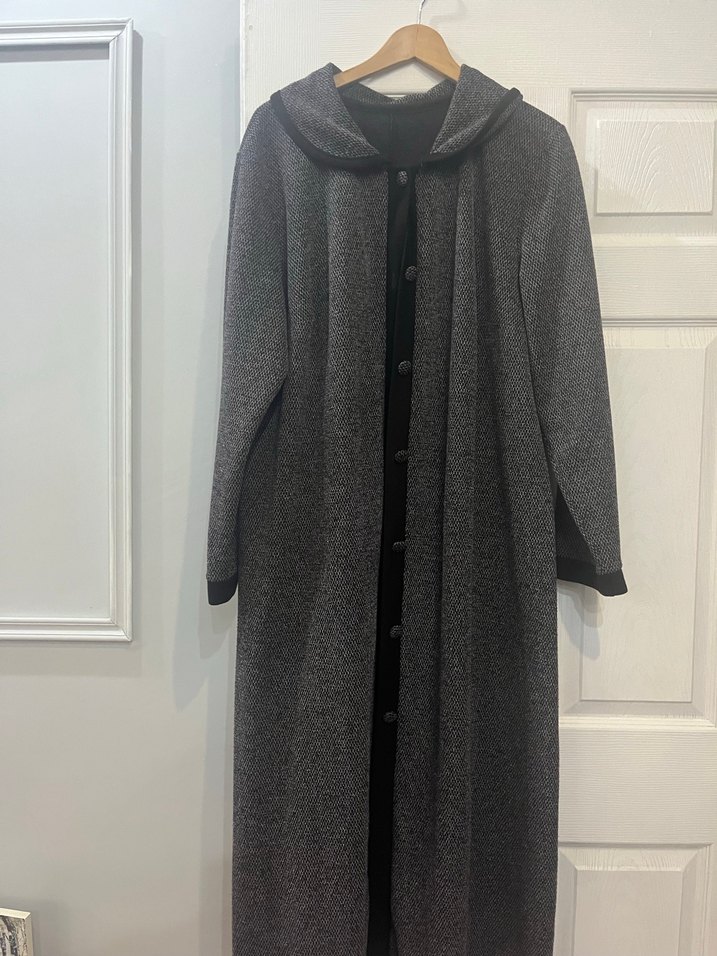 Düğmeli Gri Uzun Kadın Kaban - Görsel 2