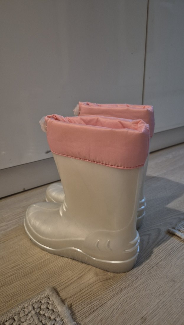 Beyaz Kız Çocuk Yağmur Çizmesi - Görsel 3