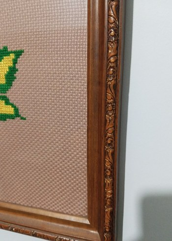 Çiçek Desenli Nakış Tablo - Görsel 2