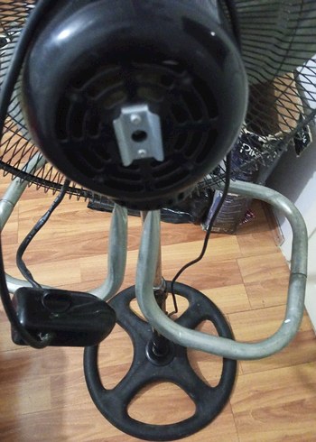 Siyah ve Gri Ayaklı Vantilatör - Görsel 7