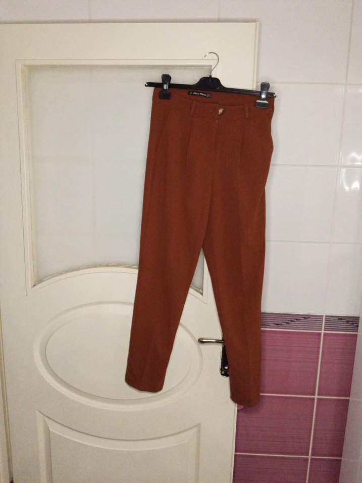 Düğmeli Midi Kadın Kumaş Pantolon - Görsel 3