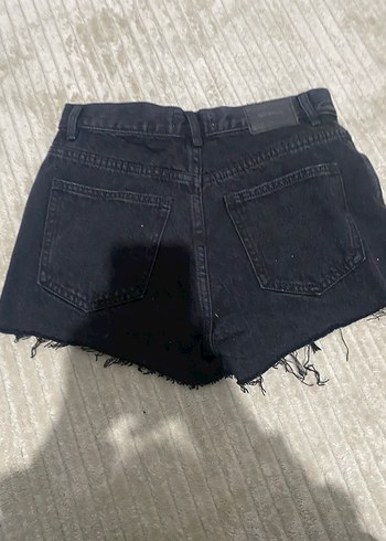Siyah Yırtık Midi Denim Şort - Görsel 4