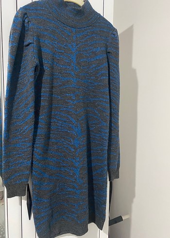 Boğazlı Zebra Desenli Kadın Triko Elbise - Görsel 2