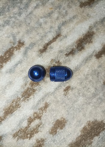 Diğer Parlak Mavi Metal Kupe Sipop Kapagi 2 Adet