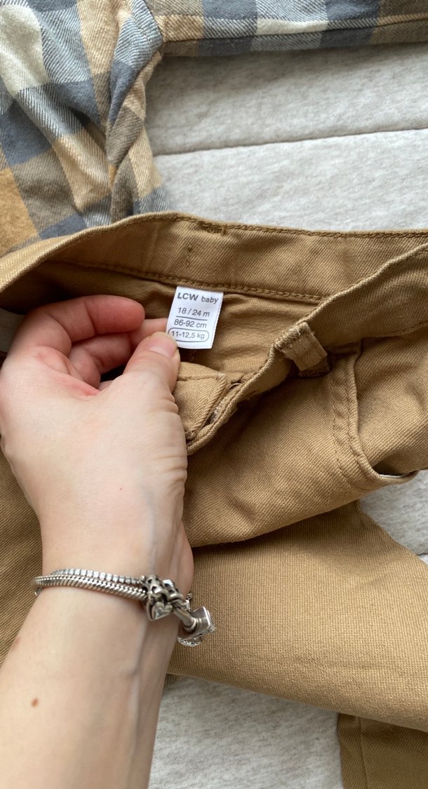 Kahverengi Gömlek ve Pantolon Bebek Takımı - Görsel 4