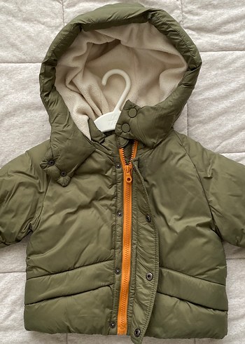 Düğmeli Yeşil Erkek Çocuk Mont - Görsel 3