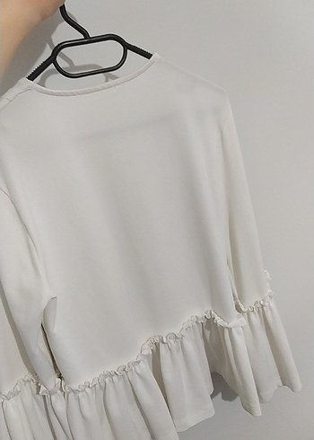 Beyaz Fırfırlı Pamuklu Kadın Bluz - Görsel 2