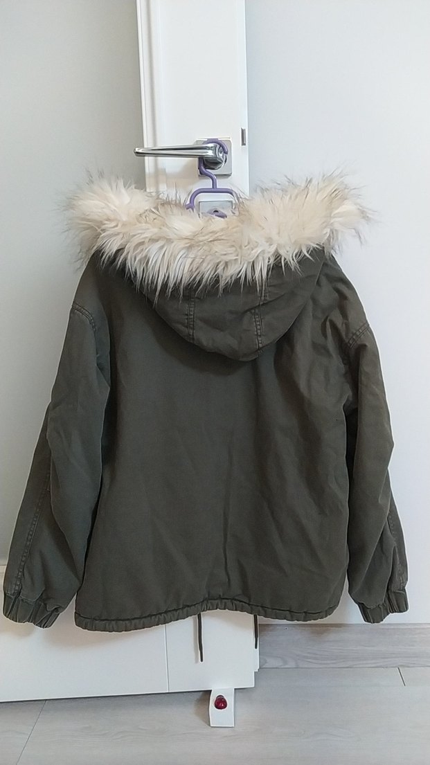 Gri Kapüşonlu Kadın Kışlık Mont - Görsel 2