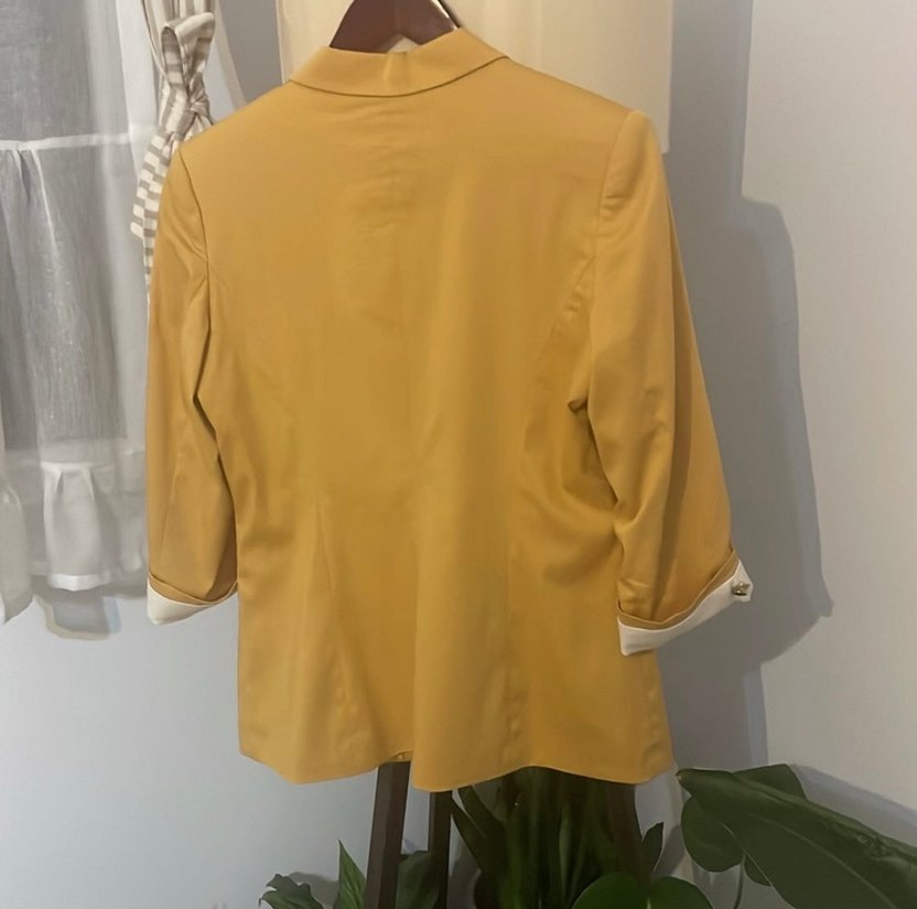 Sarı Düğmeli Kadın Midi Blazer Ceket - Görsel 3